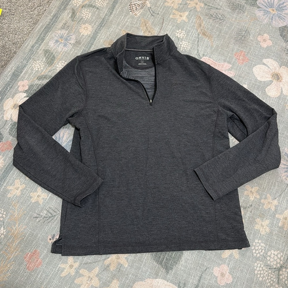 Orvis quarter zip size M
